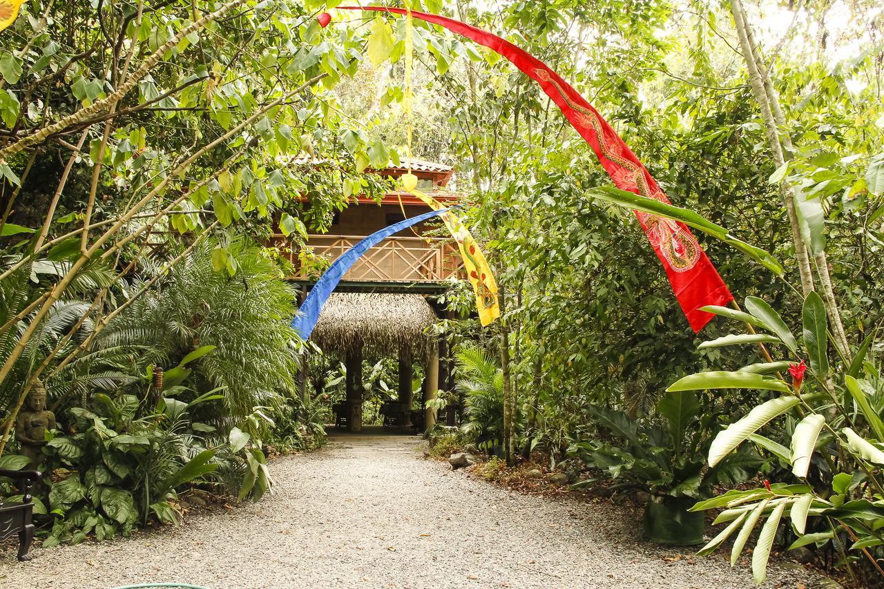 Waterfall Villas Baru Ngoại thất bức ảnh